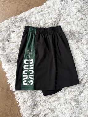 Milwaukee Bucks NBA Youth Athletic Shorts • Size Youth Medium